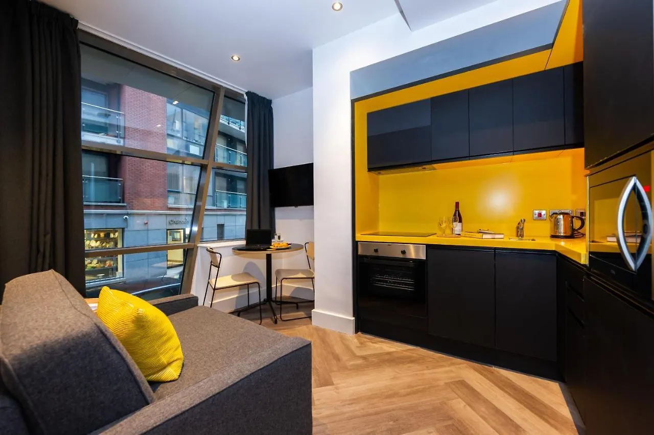 Staycity Aparthotels Dublin Castle 4*,  Irlanda